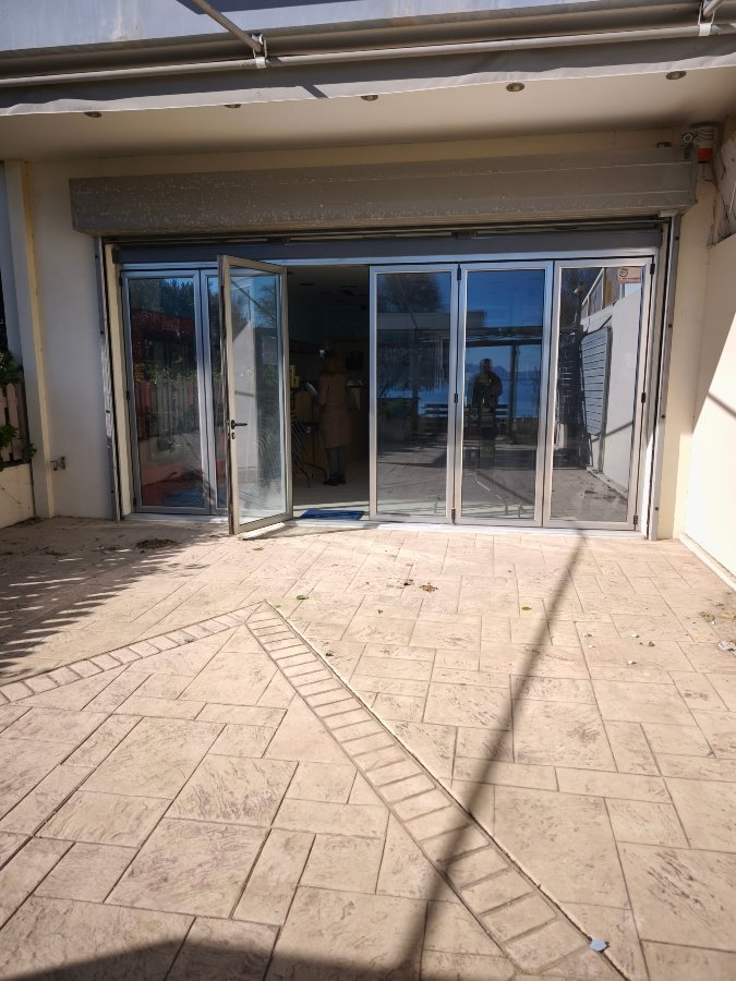 VENTRE SELLING POLISI LEFKADI CAPSUN REAL ESTATE