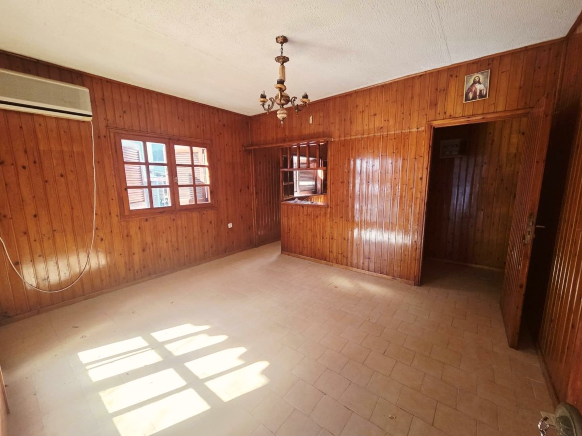 Maison à Vendre centre Erétria Cs2026-132