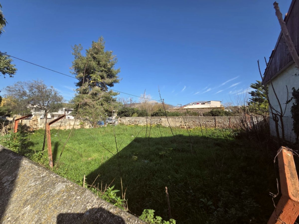 Terrain constructible Erétria Cs2026-134 (3)