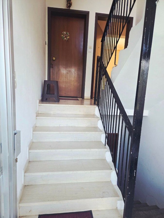 Erétria apartment for rental Cs2026-LOC09