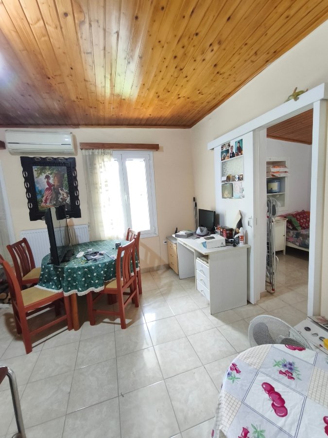 For Sale Family home steps from the sea – Eretria