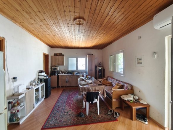 For sale Eretria: A charming 80 sq.m. residence on a 403 sq.m. plot