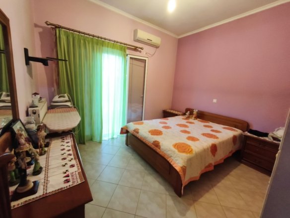 Residential Property Complex for Sale in Lefkandi, Evia