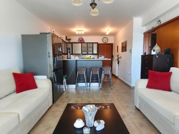 Apartment front de Beach for sale – Lefkandi