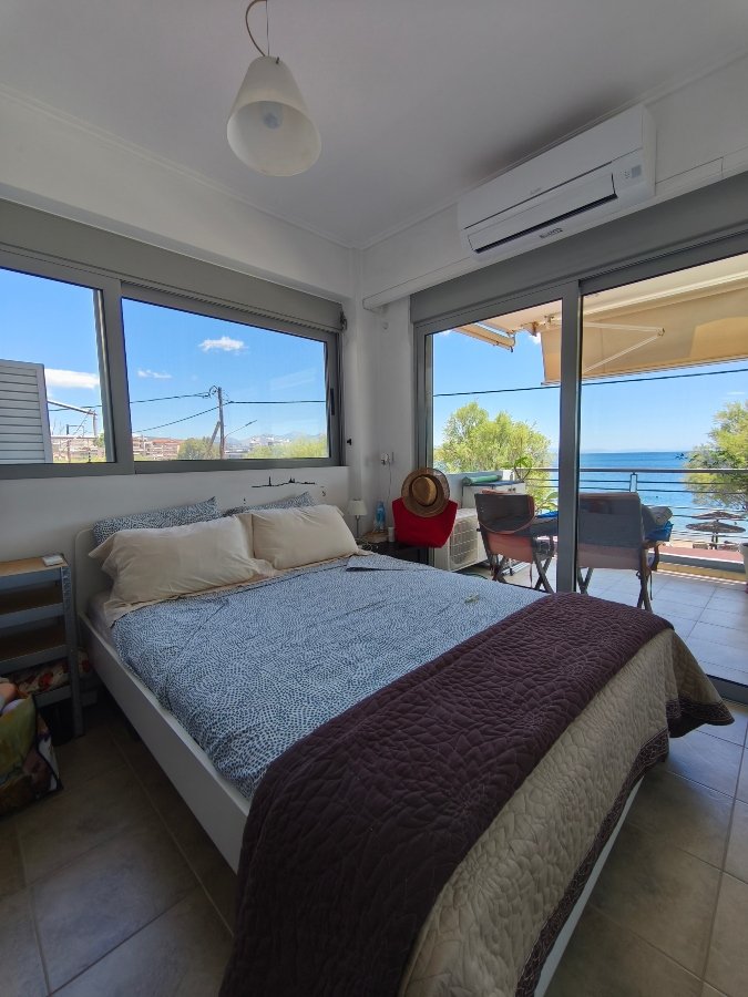 Apartment front de Beach for sale – Lefkandi