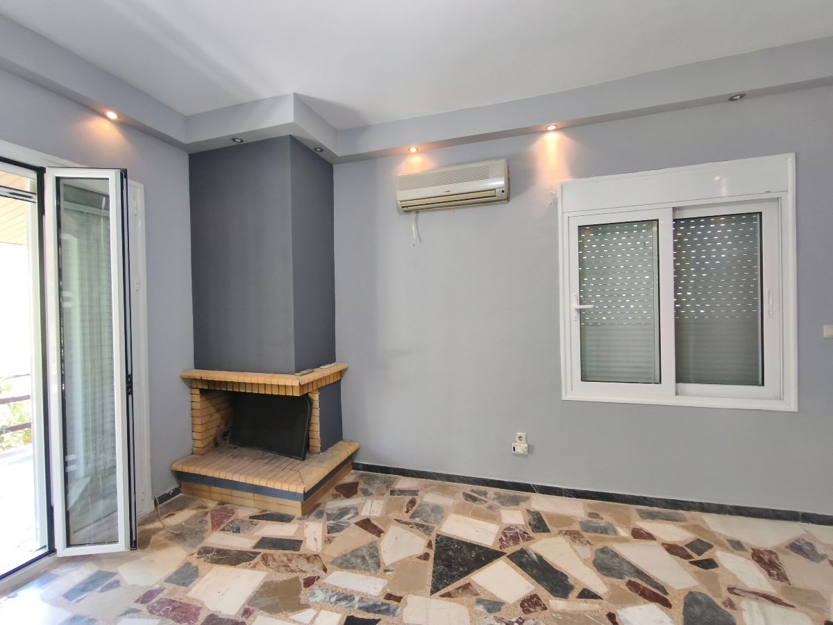 A VENTRE ERETRIA ,MALAKONDA (2) Residential Property on a 450 sq.m. Corner Plot