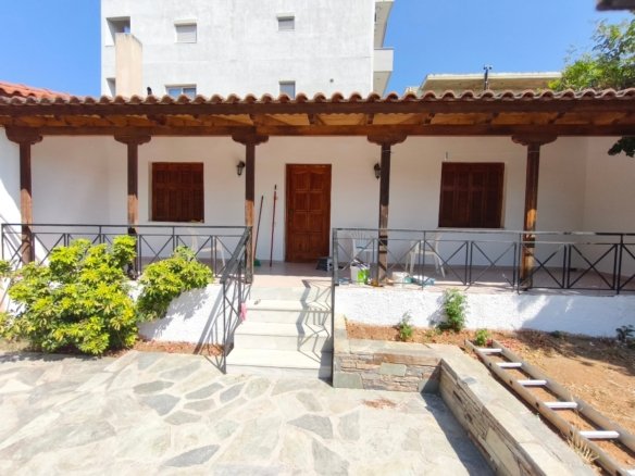 Two Independent Residences on a 740 sq.m. Plot – Lefkandi