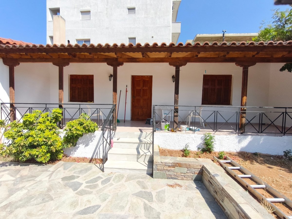 A VENTRE A LEFKADI ,EVIA (14) Two Independent Residences on a 740 sq.m. Plot – Lefkandi