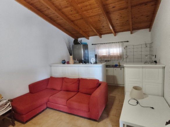 Two Independent Residences on a 740 sq.m. Plot – Lefkandi
