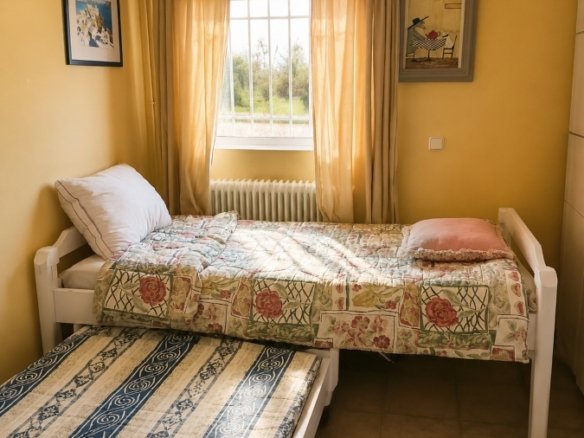For Sale – A Spacious Family Property with Sea and Mountain Views – ERETRIA