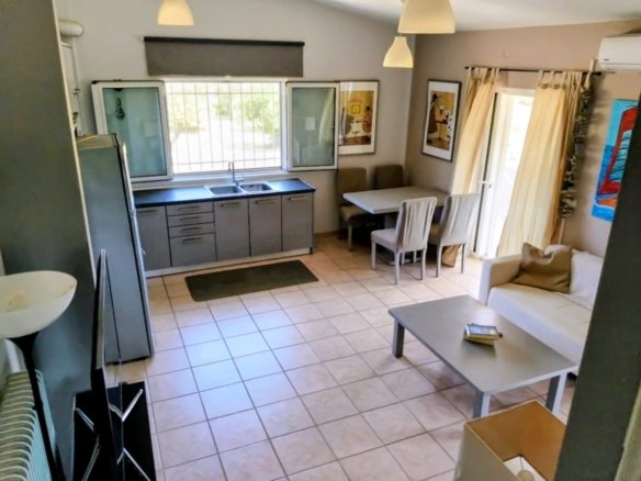 For Sale – A Spacious Family Property with Sea and Mountain Views – ERETRIA