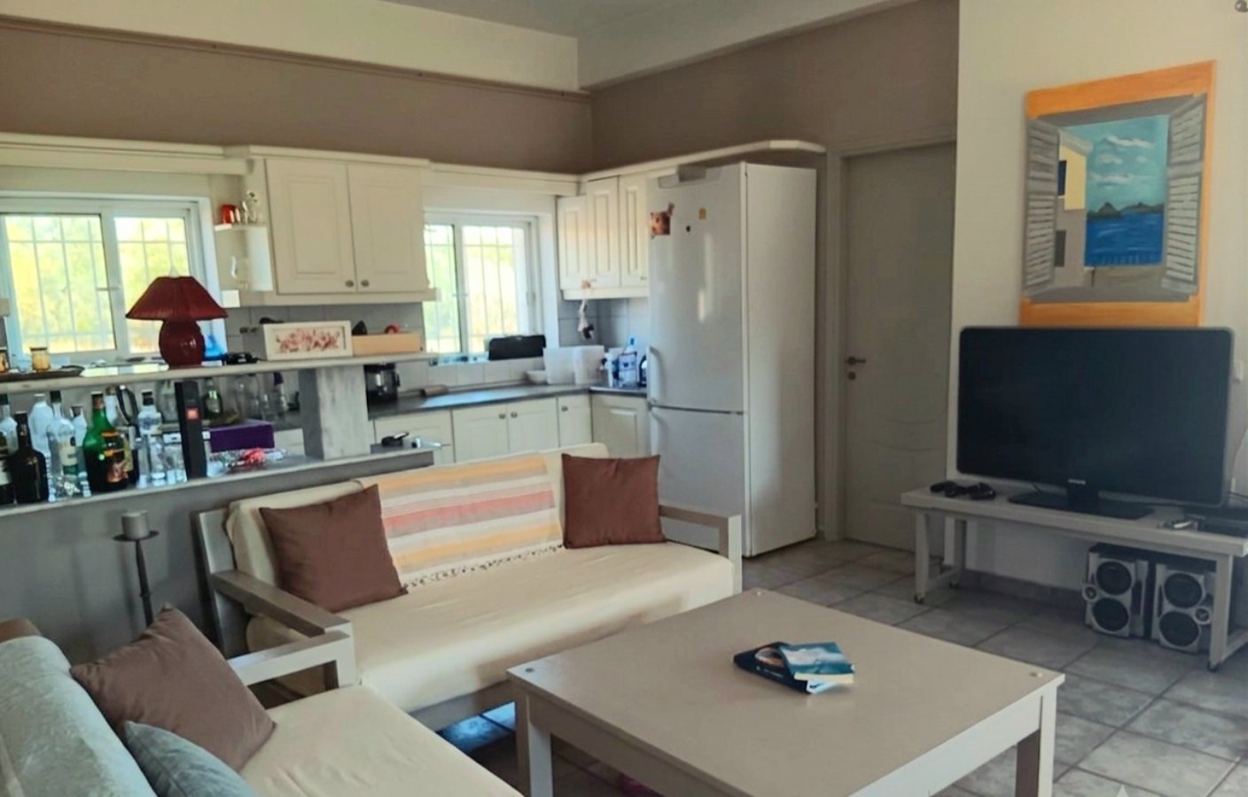 For Sale – A Spacious Family Property with Sea and Mountain Views – ERETRIA
