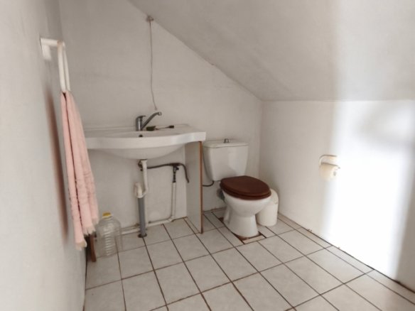Detached House with Sea View on a 1300 sqm Plot in Eretria