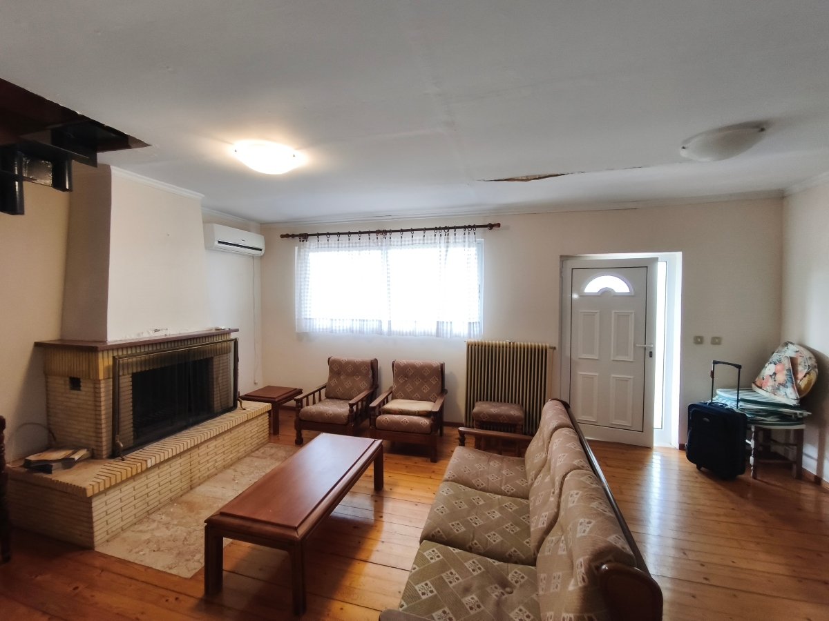 SELL A HOUSE IN ERETRIA (3) Detached House with Sea View on a 1300 sqm Plot in Eretria