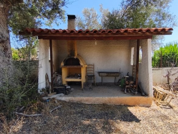 House with Unobstructed Sea Views – Eretria