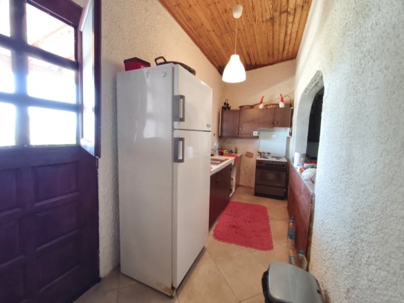 House with Unobstructed Sea Views – Eretria