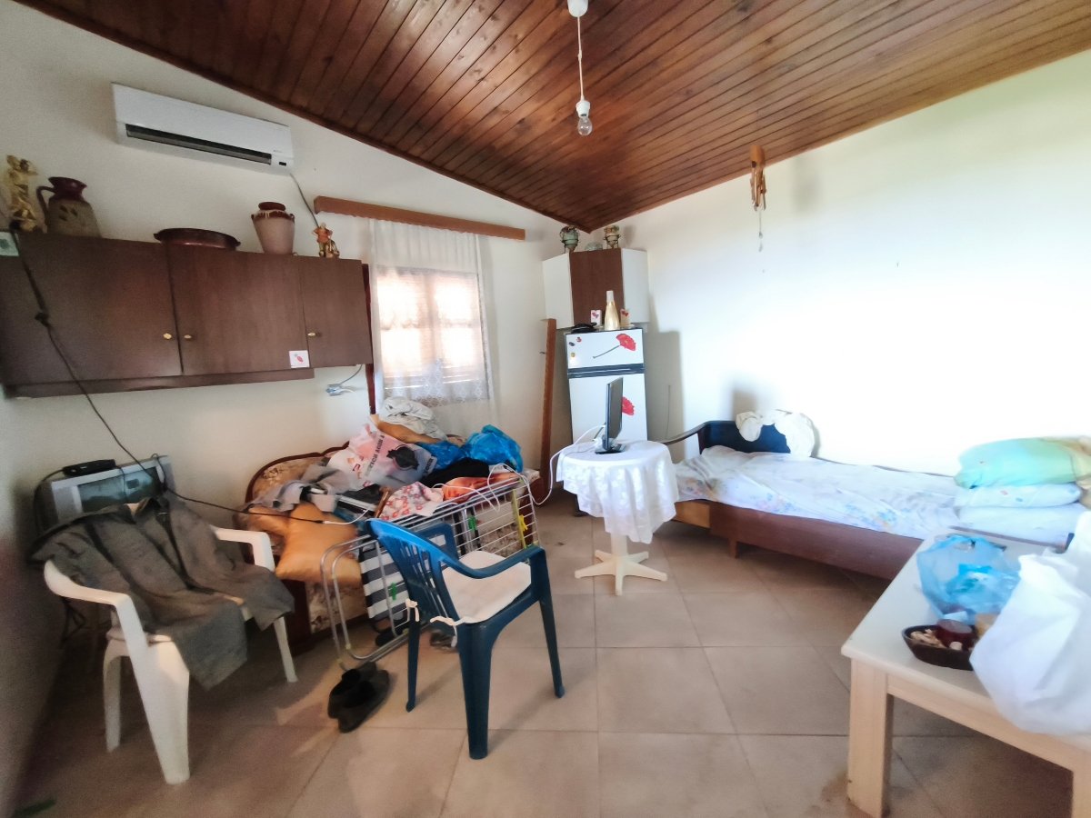 VENTRE A ERETRIA SEA VIEW,TERRAIN (9) House with Unobstructed Sea Views – Eretria