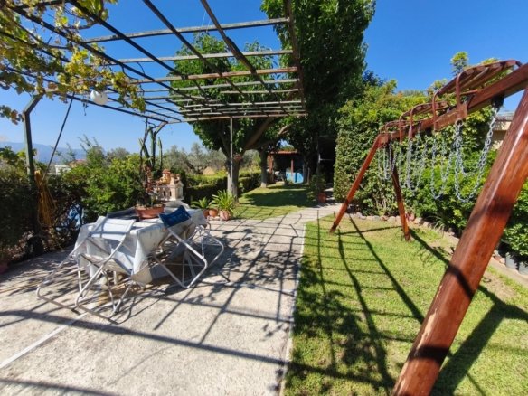 Detached House with Sea View in Eretria