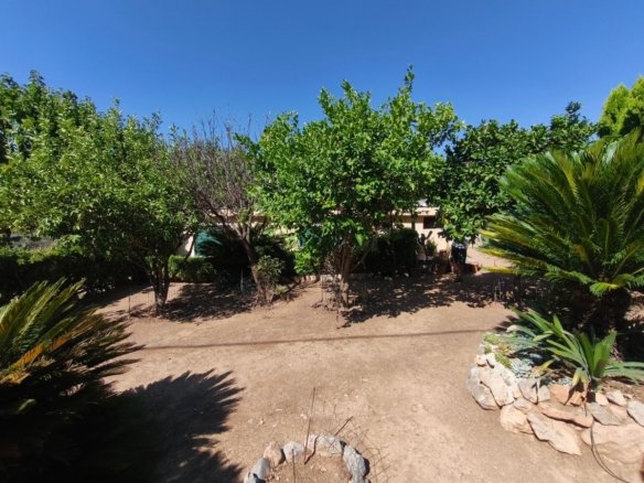 Detached House with Sea View in Eretria