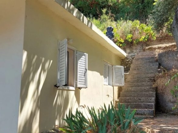 House with Sea Views – Kalianoi, Marmari