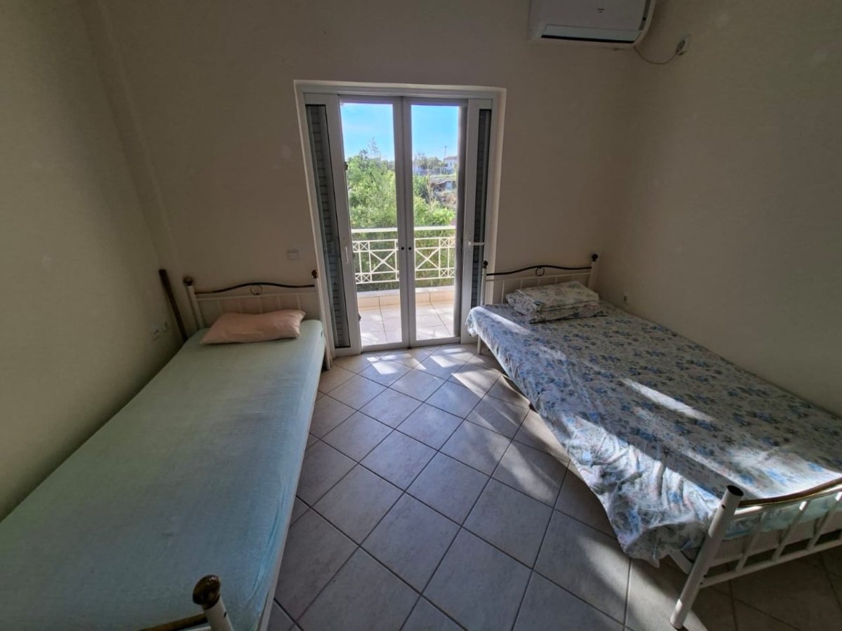 A VENTRE CAPSUN ERETRIA ,LEFKADI (3) Detached house For Sale – Lefkandi, Evia