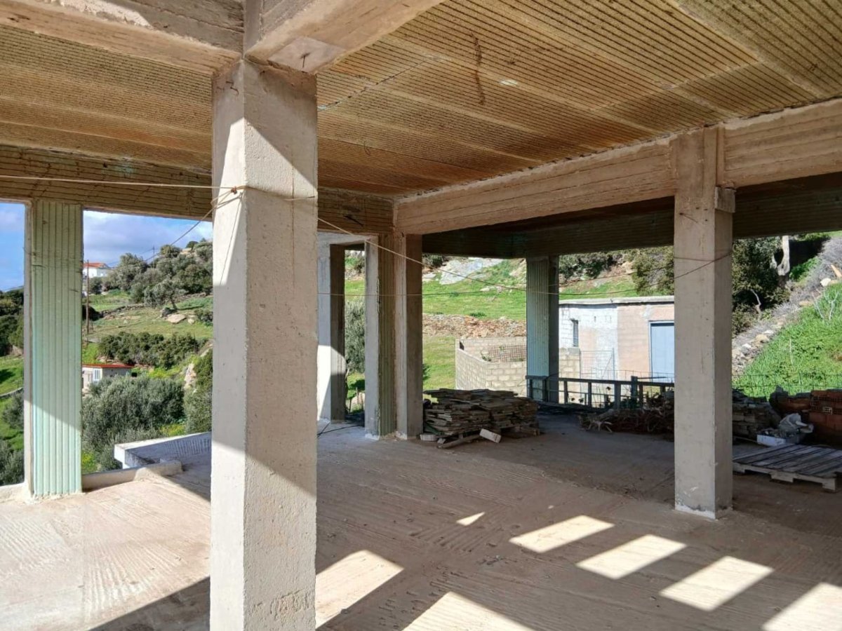 A VENTRE CAPSUN ERETRIA,MARMARI (3) Propriété avec un potentiel de développement ultérieur – Marmari, Evia
