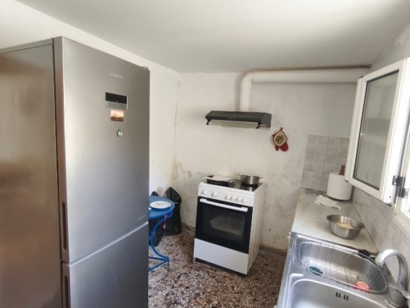 Ground-Floor Residence 67.5 sq.m. on a 298 sq.m. Plot in Amarynthos