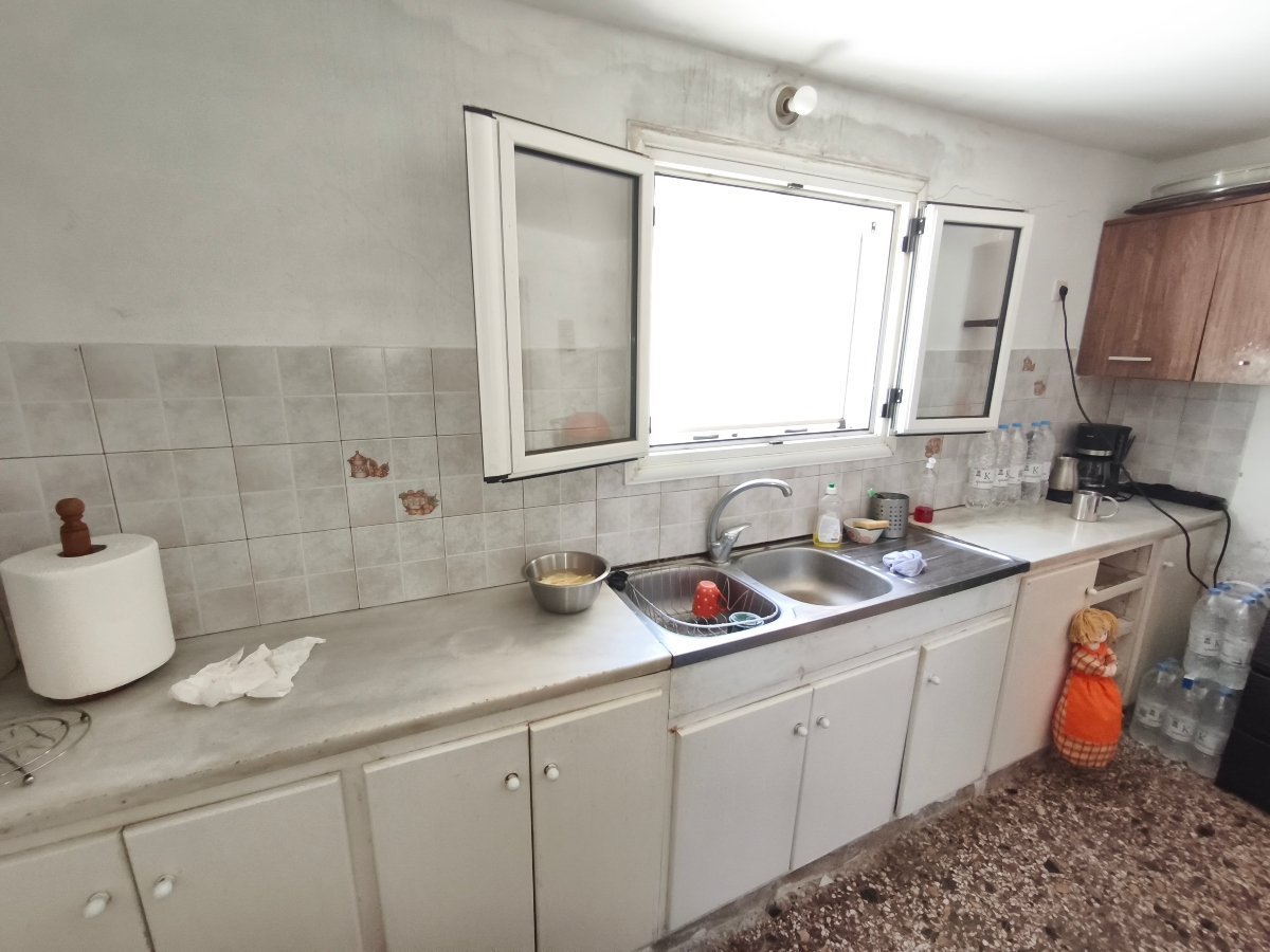Ground-Floor Residence 67.5 sq.m. on a 298 sq.m. Plot in Amarynthos