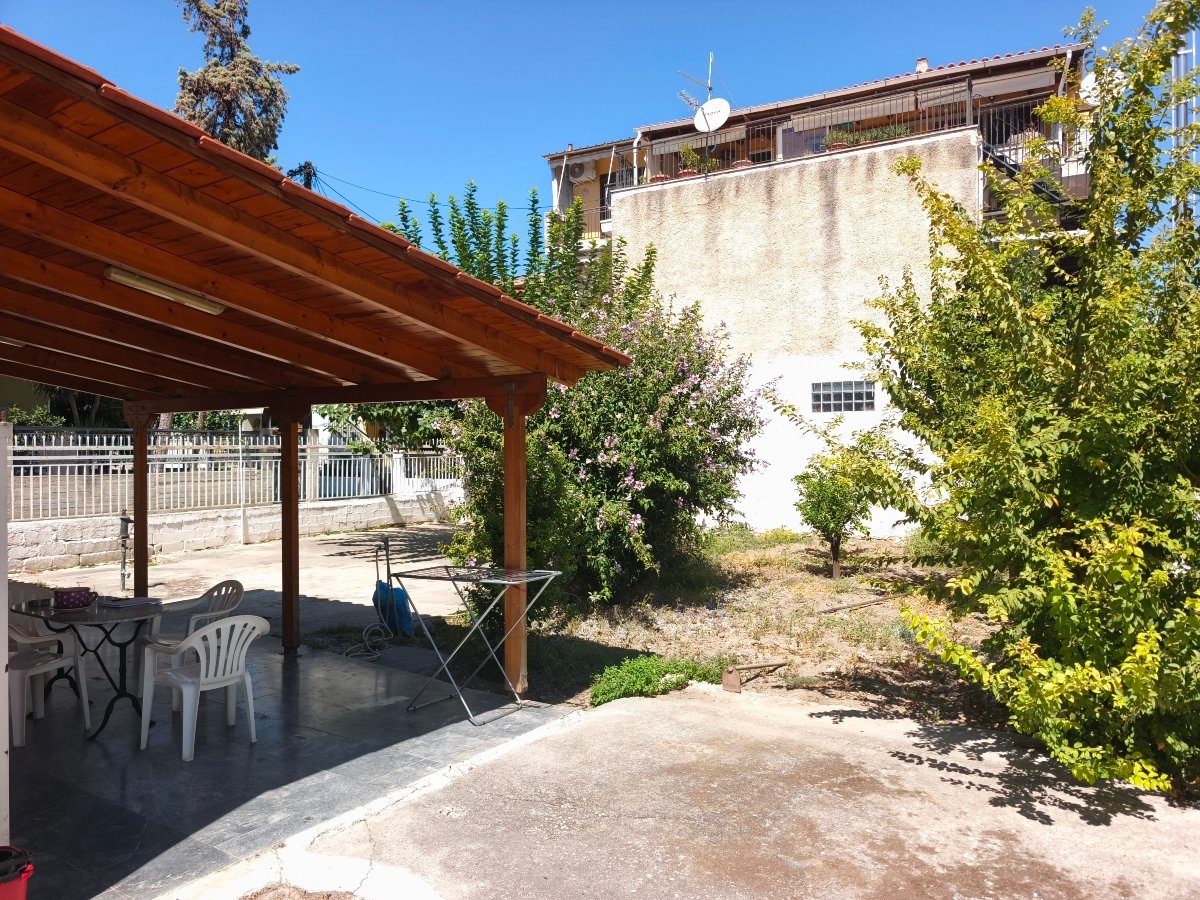 Ground-Floor Residence 67.5 sq.m. on a 298 sq.m. Plot in Amarynthos