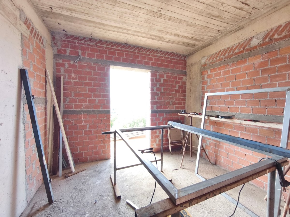 Detached House / Maisonette in Malakonta, Eretria