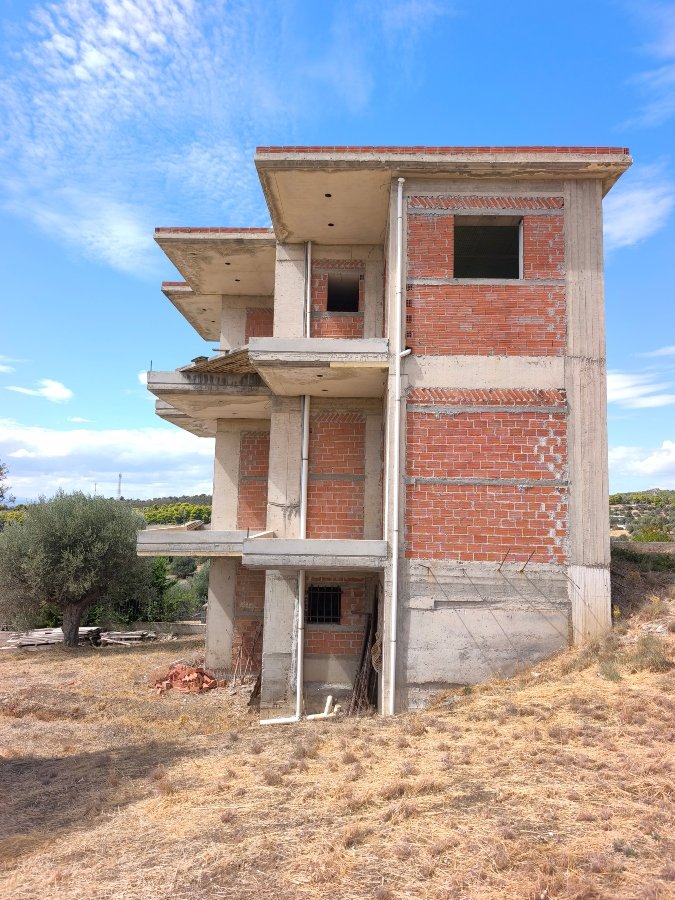 Detached House / Maisonette in Malakonta, Eretria