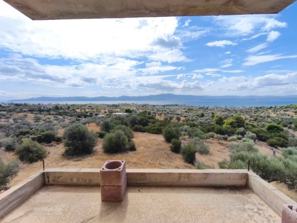 Detached House / Maisonette in Malakonta, Eretria