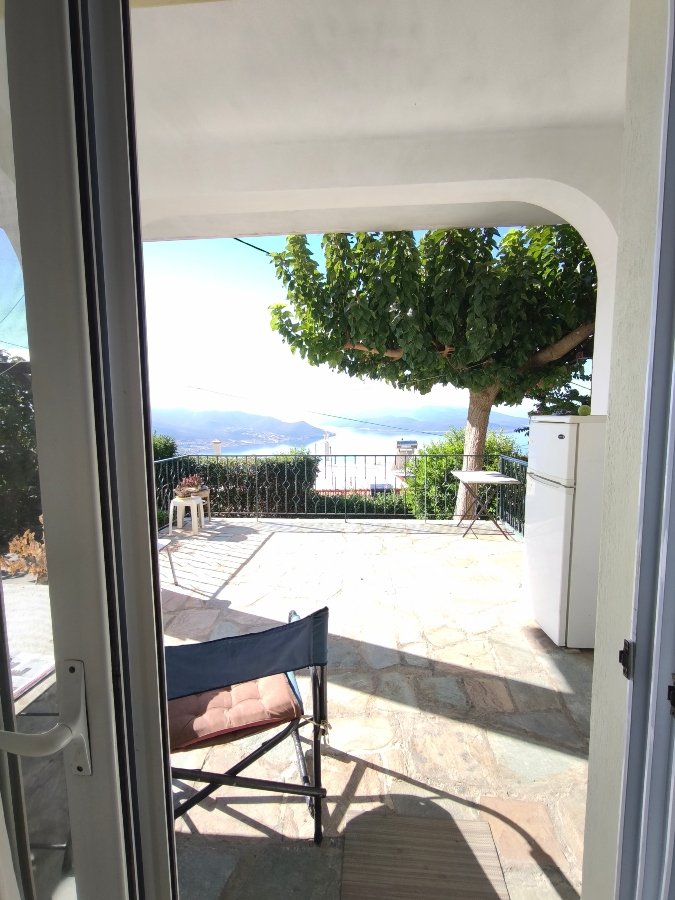 MAISON À VENDRE À MARMARI,CAPSUN ERETRIA (3) Propriété avec un potentiel de développement ultérieur – Marmari, Evia